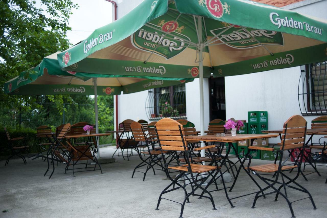 Pension Florica Pitesti Exterior photo